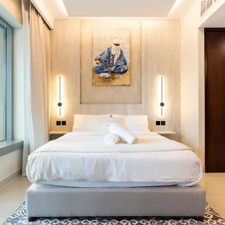 Luxurious Apartment Near Burj Khalifa & Dubai Mall Exterior foto