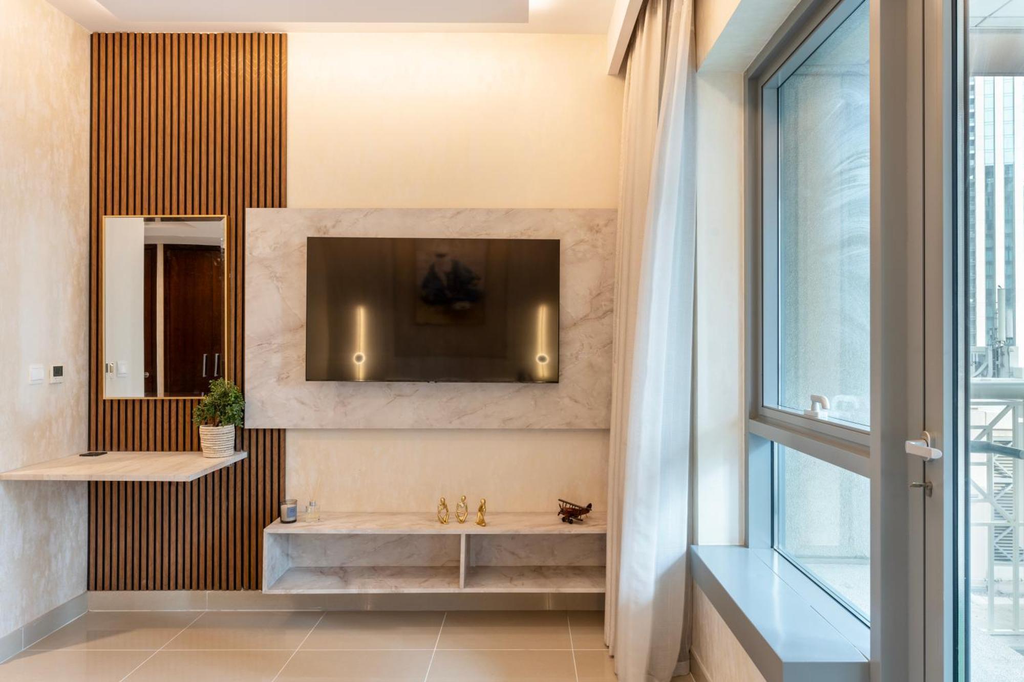 Apartment Luxurious Near Burj Khalifa & Mall Dubai