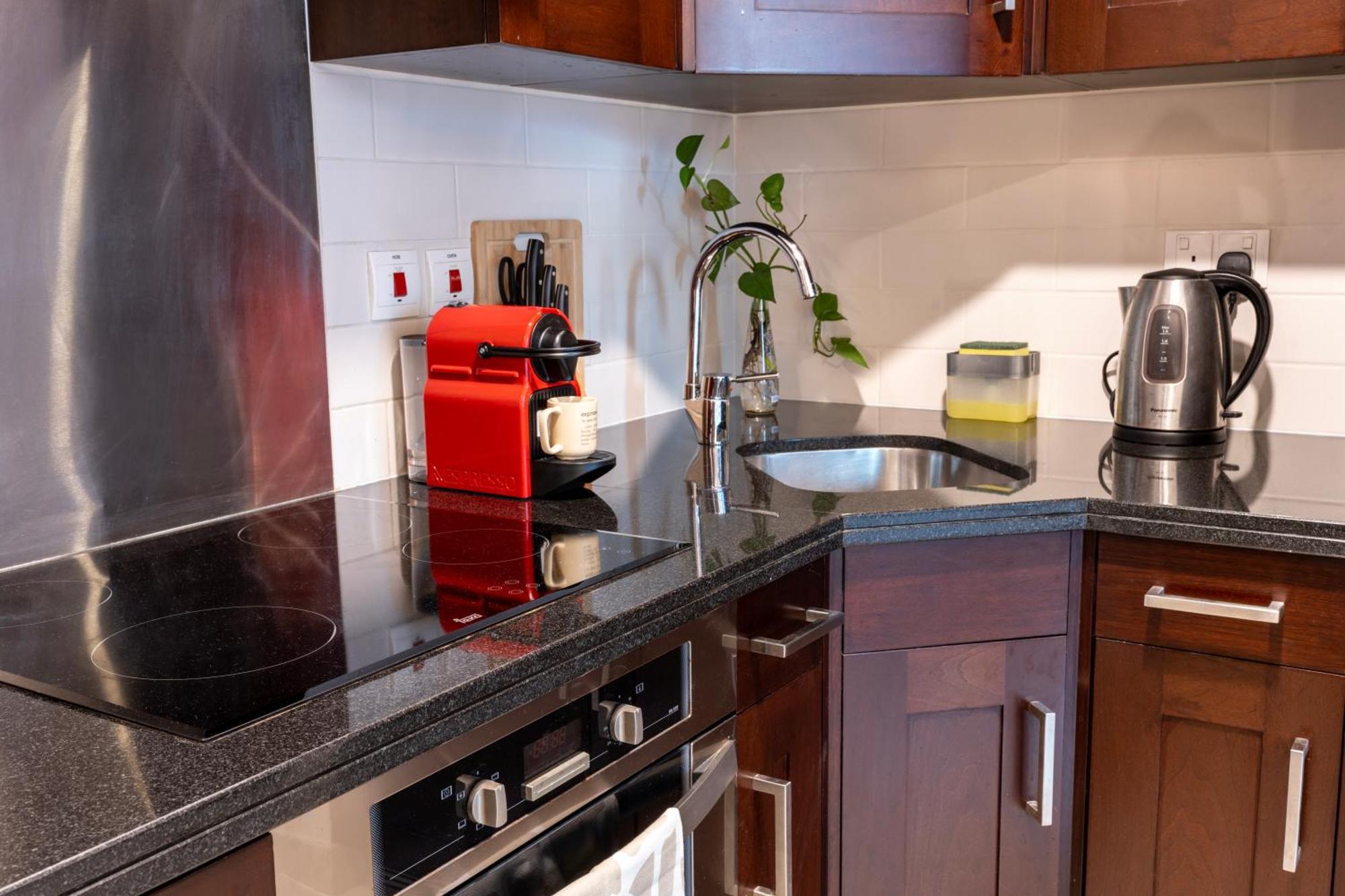 Luxurious Near Burj Khalifa & Mall Apartment Dubai